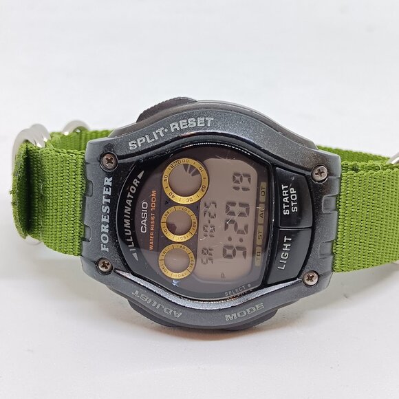 Casio Forester FT-110H Men’s 40x46mm Digital Day/Date/Alarm/Backlight watch - Picture 6 of 11